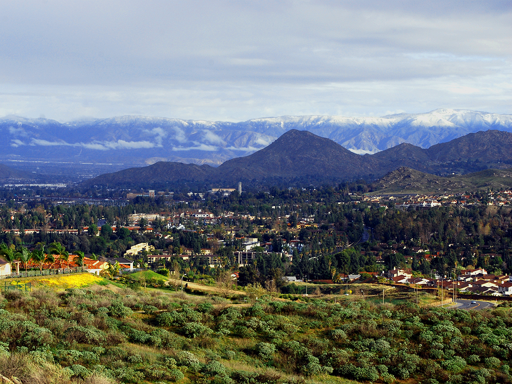 Flickr Daniel Orth "Looking towards University of California Riverside"