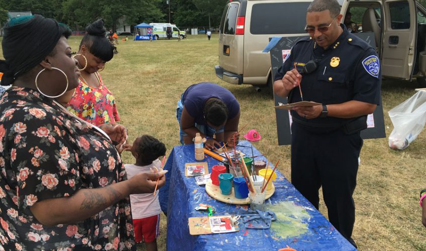 In 2019, The Art Force 5 partnered with the NFL to bring together some active players, a police department, and a youth organization to build a mosaic tribute to Atlanta’s first Black police force of 1948.