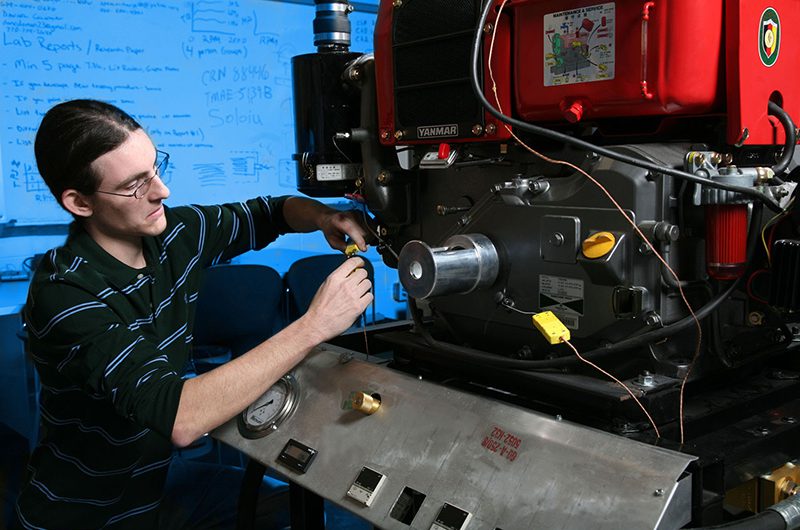 Mechanical Engineering Major #MajorMonday